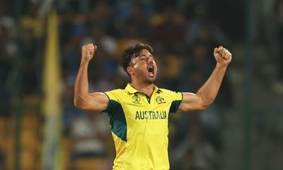 Marcus Stoinis’ spontaneous New York photoshoot goes viral after fans recognise ‘world famous’ athlete