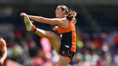 Goldsworthy steers Giants to AFLW triumph over Blues