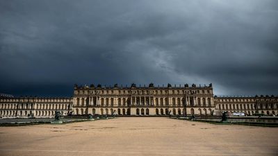 Versailles Palace evacuated for sixth time after another bomb threat