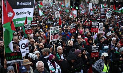 About 100,000 turn out in London for pro-Palestine rally