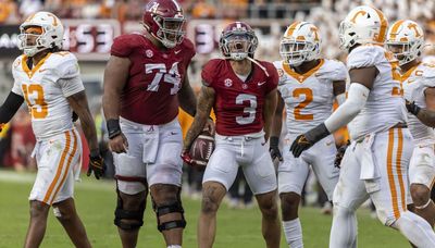 Alabama returns to top 10 in college football poll