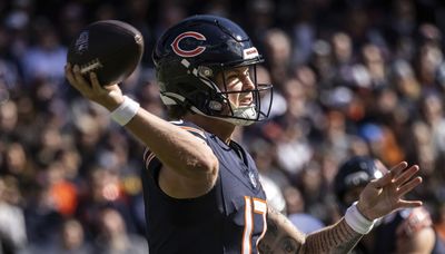 QB Tyson Bagent plays clean, clockwork game in Bears’ 30-12 win over Raiders