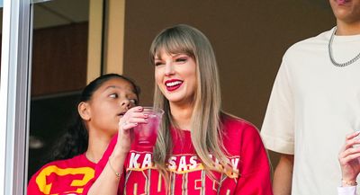 CBS actually broke out a hilarious graphic about Travis Kelce’s stats with Taylor Swift in attendance