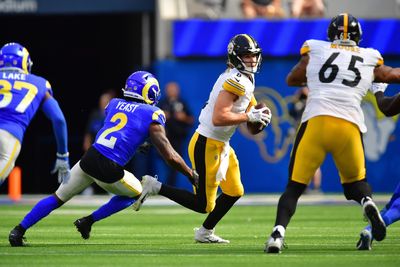 Questionable spot costs Rams in loss to Steelers