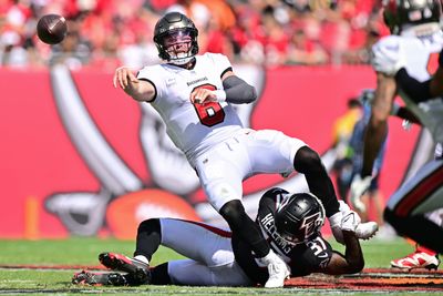 Falcons leapfrog Bucs for 1st place in NFC South