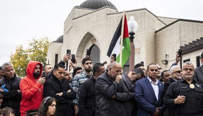 Post-9/11 fears resurface for Chicago-area Arabs, Muslims in wake of war, rising hate crimes