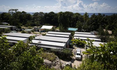 Labor accused of ‘outrageous secrecy’ as border force confirms 11 asylum seekers sent to Nauru