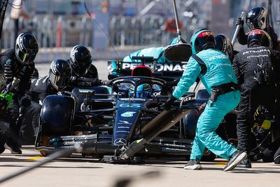 Mercedes to make F1 pitstop overhaul after slow Austin tyre changes