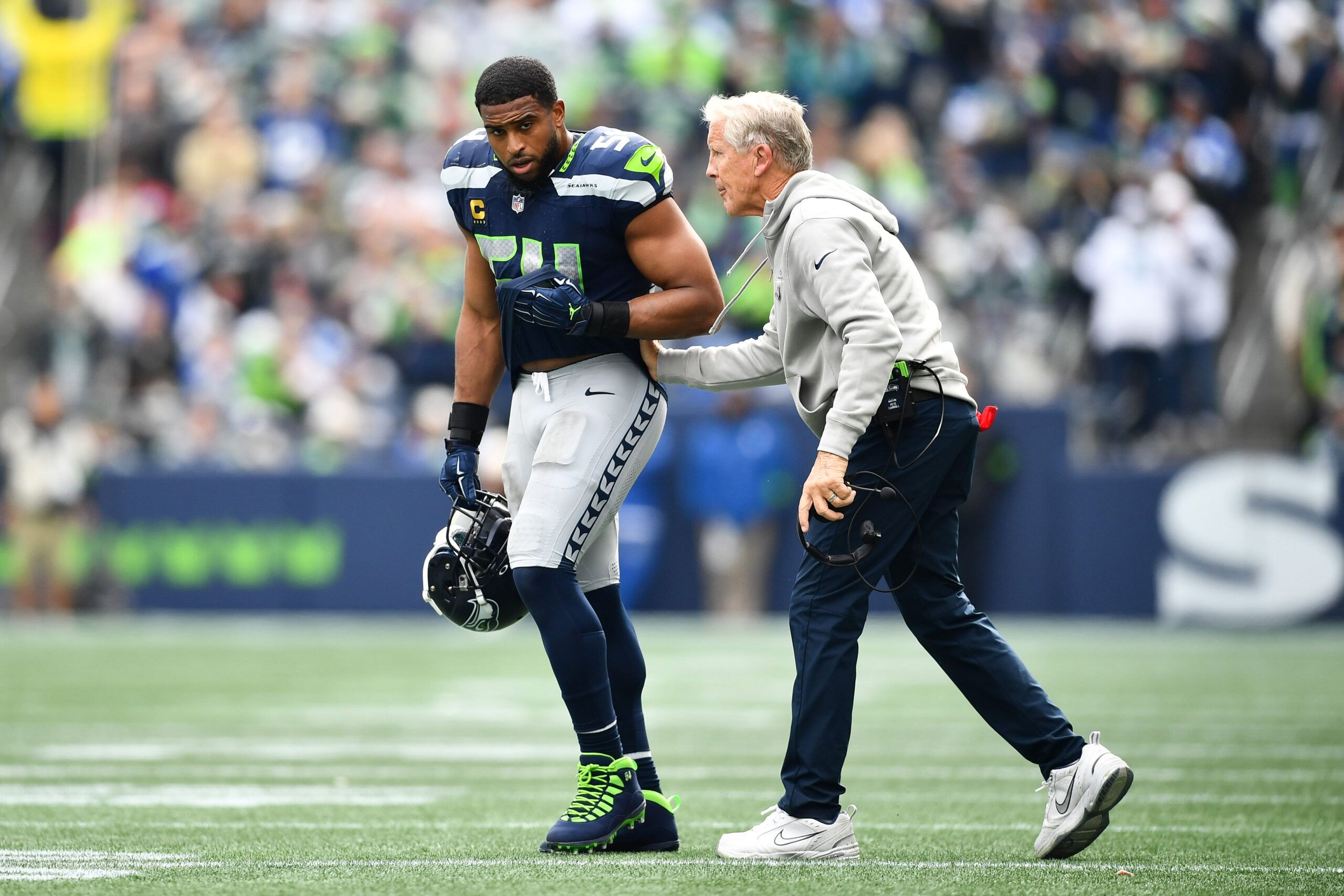 Seahawks slug out a 20-10 win over Cardinals