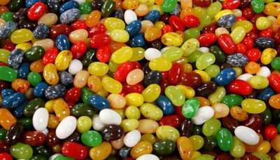 Chicago’s Ferrara Candy buys Jelly Belly manufacturer