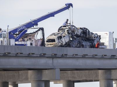 At least 7 dead in massive vehicle crashes in Louisiana caused by 'superfog'