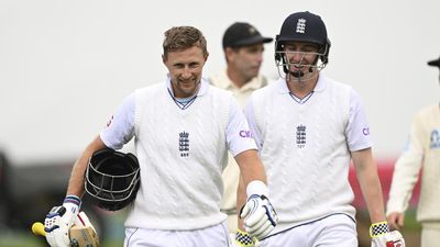 Brook, Root among players to get ECB multi-year central contract; Stokes in one-year category