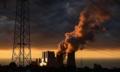 EU must cut carbon emissions three times faster to meet targets, report says