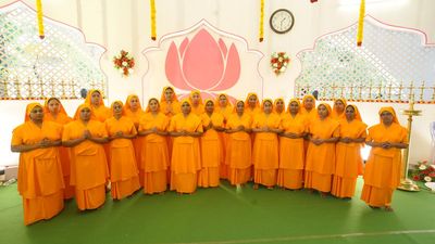 22 initiated as sanyasinis at Santhigiri Ashram