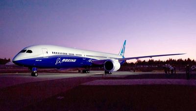 Boeing Earnings: Dow Aerospace Giant Volatile After Backing Cash Flow Targets
