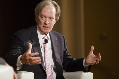 Bill Gross lays out his 'best investments' for a slowing economy