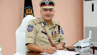 City Police Commissioner reviews poll preparedness with CAPF