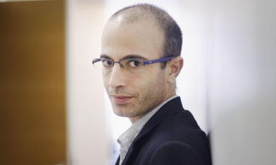 Yuval Noah Harari backs critique of leftist ‘indifference’ to Hamas atrocities