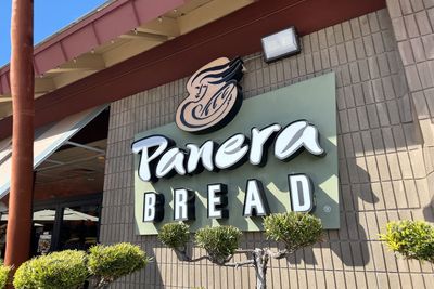Panera sued over "charged lemonade"