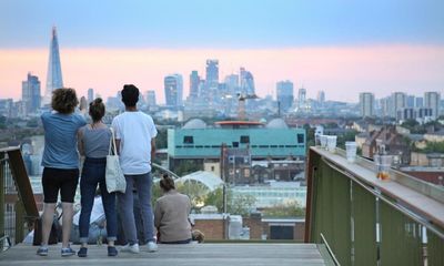 Young Europeans more likely to quit driving and have fewer children to save planet