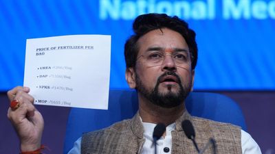 Cabinet approves ₹22,303 cr subsidy on P&K fertilisers for Rabi crop season