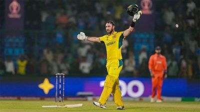 Australia break plethora of records on way to 399 for 8