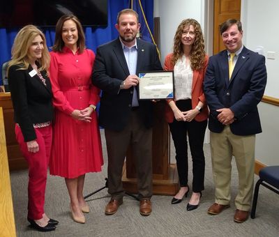 Woodford County third in state to be certified as ‘Recovery Ready Community’