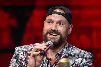 Double payday – Tyson Fury set to face Oleksandr Usyk two days before Christmas