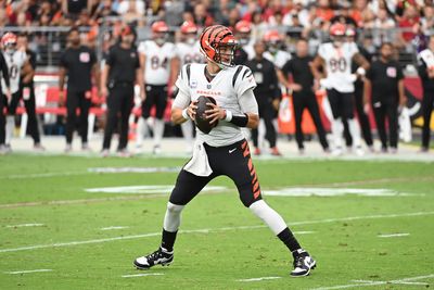 Joe Burrow debuts another new-look cleat at Bengals practice