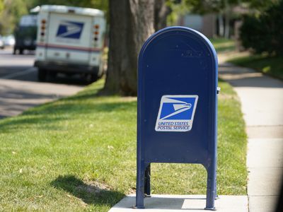U.S. Postal Service touts crackdown on postal crime with hundreds of arrests