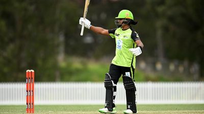 Athapaththu shines in WBBL to keep Thunder rolling