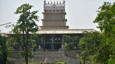 Hampi university to ink pact with US firm to teach Kannada