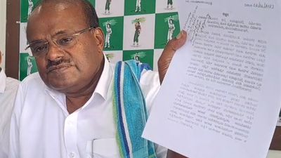 Kumaraswamy-Shivakumar face off escalates as JD(S) leader accuses latter of ‘illegal land deals’
