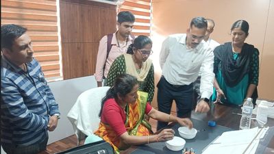 Lokayukta catches Joint Commissioner of Commercial Tax red-handed taking bribe in Belagavi