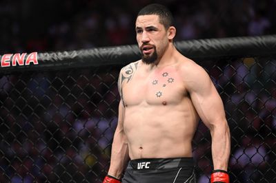 Robert Whittaker hopes Kamaru Usman stays at middleweight, would love to fight him