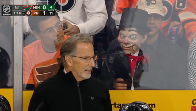 The creepy ventriloquist dummy from Goosebumps tried to scare Flyers coach John Tortorella behind the bench