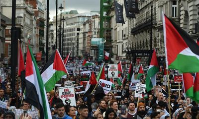 Police seek four people for ‘pro-Hamas’ signs at Palestine demo in London