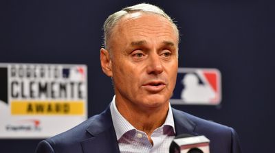 Rob Manfred Considering Roster Limits for Pitchers After 2024