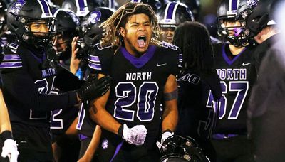 Noah Battle leads Downers Grove North past Kenwood and into the second round