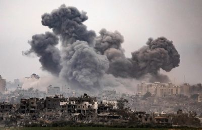 Israel-Hamas war – live: Netanyahu says next stage of war has begun as northern Gaza warned to evacuate