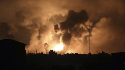 Israel pounds Gaza after night raids targeting Hamas tunnels