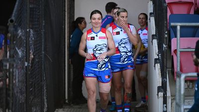 Bulldogs conquer Eagles to seize first AFLW win