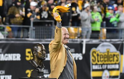 Bill Cowher joins disingenuous Trevor Lawrence ‘little towel’ outrage