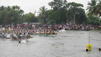 Coast Dominators outclasses Tropical Titans to win CBL Karuvatta race