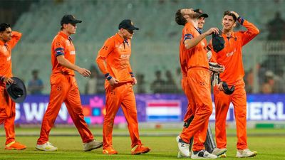 ODI World Cup: Scott Edwards, Paul van Meekeren star in Netherlands' rout of Bangladesh