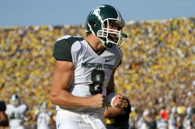 Former Michigan State football QB addresses team before game at Minnesota