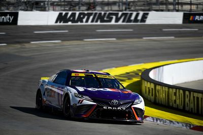 Hamlin tops the speed charts in Martinsville Cup practice