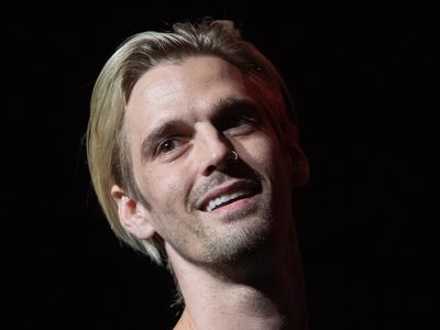 Aaron Carter’s family sue doctors and pharmacies over his death
