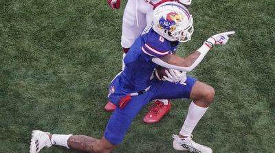 Kansas Hands No. 6 Oklahoma First Loss, Shakes Up College Football Playoff Race
