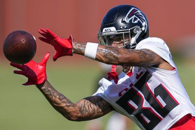 Falcons release WR Keilahn Harris with injury settlement
